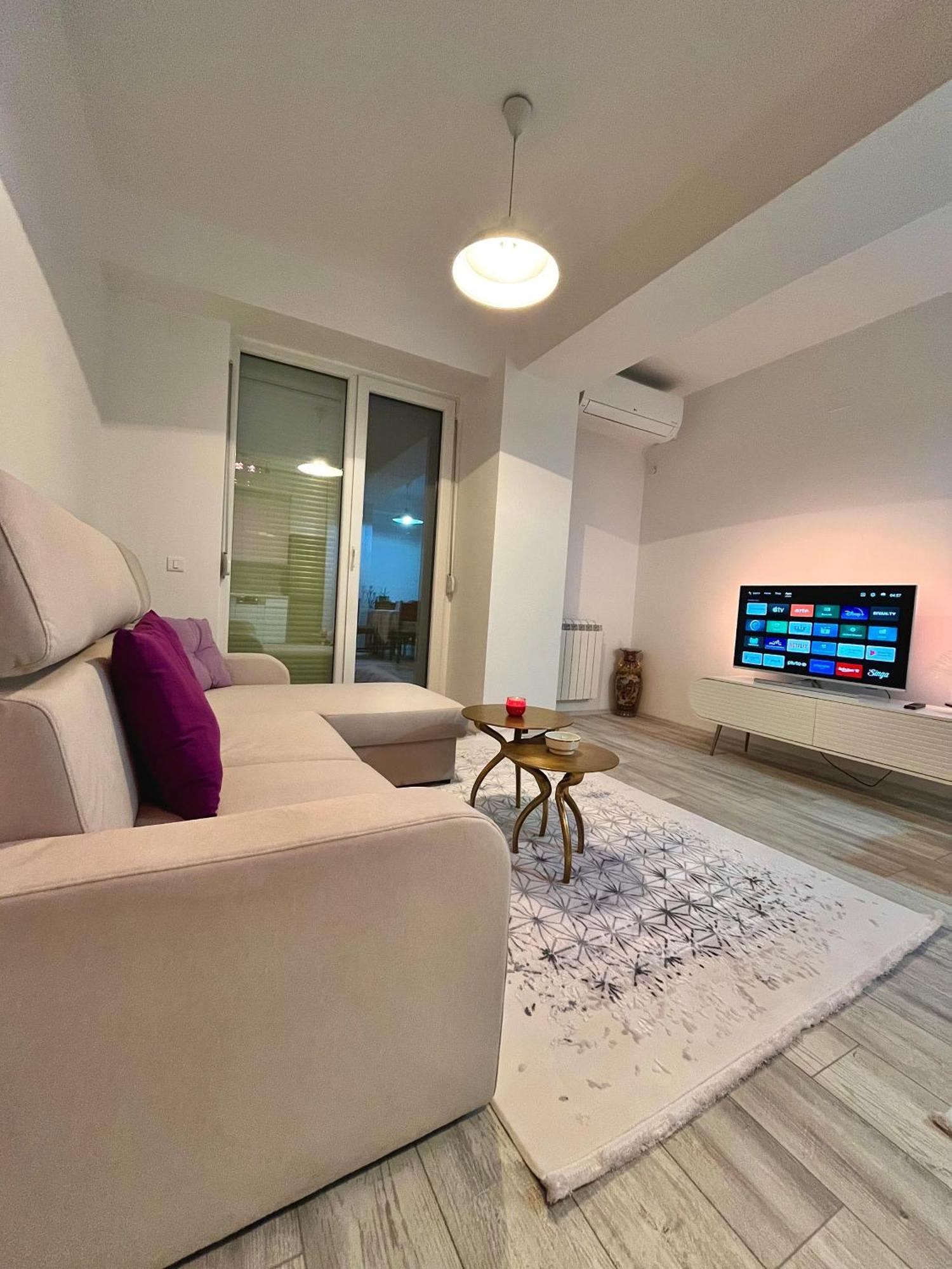 Διαμέρισμα Mor Maison City-center Few Free Private Parking